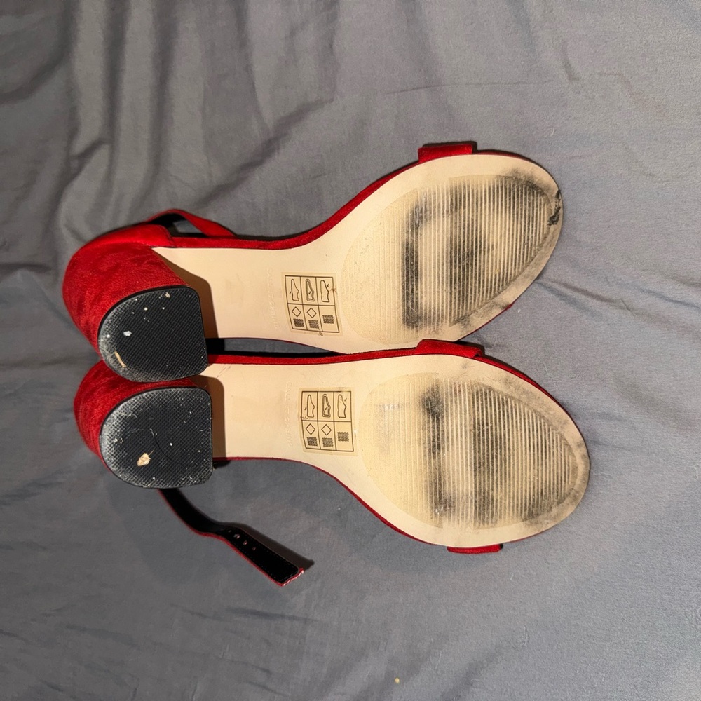 Red Call it Spring Heels - Picture 3 of 3